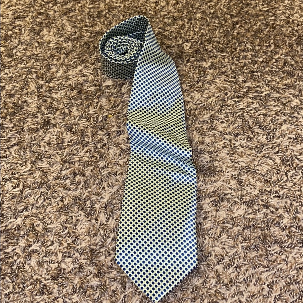 VAN HEUSEN tie